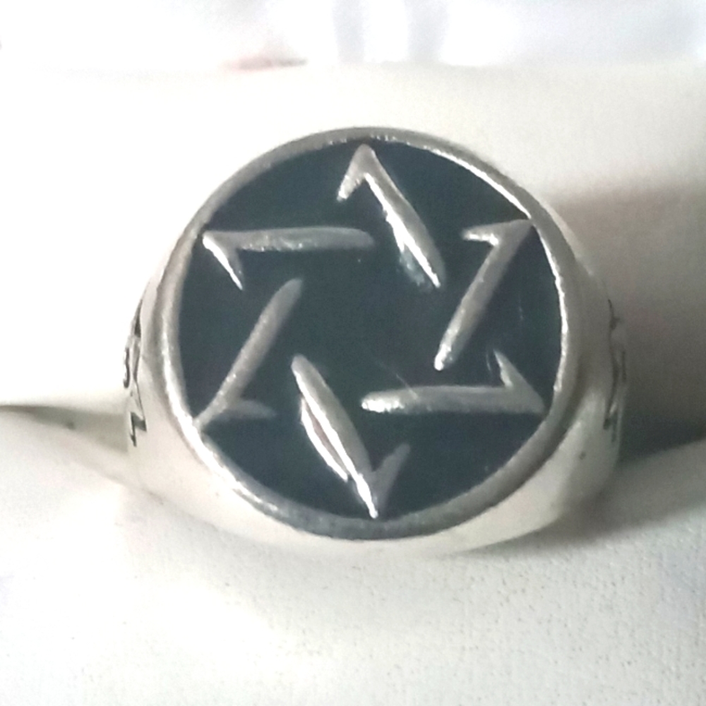 New Sterling Silver Black Onyx Star of David Ring.